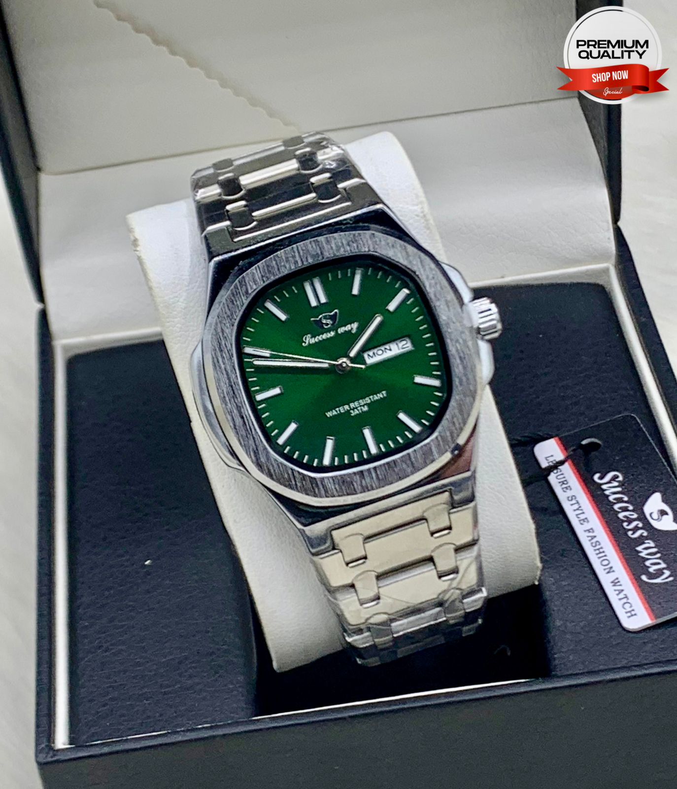 ZOLVEX Success Way Green Dial Luxury Watch – Stainless Steel Day-Date Watch