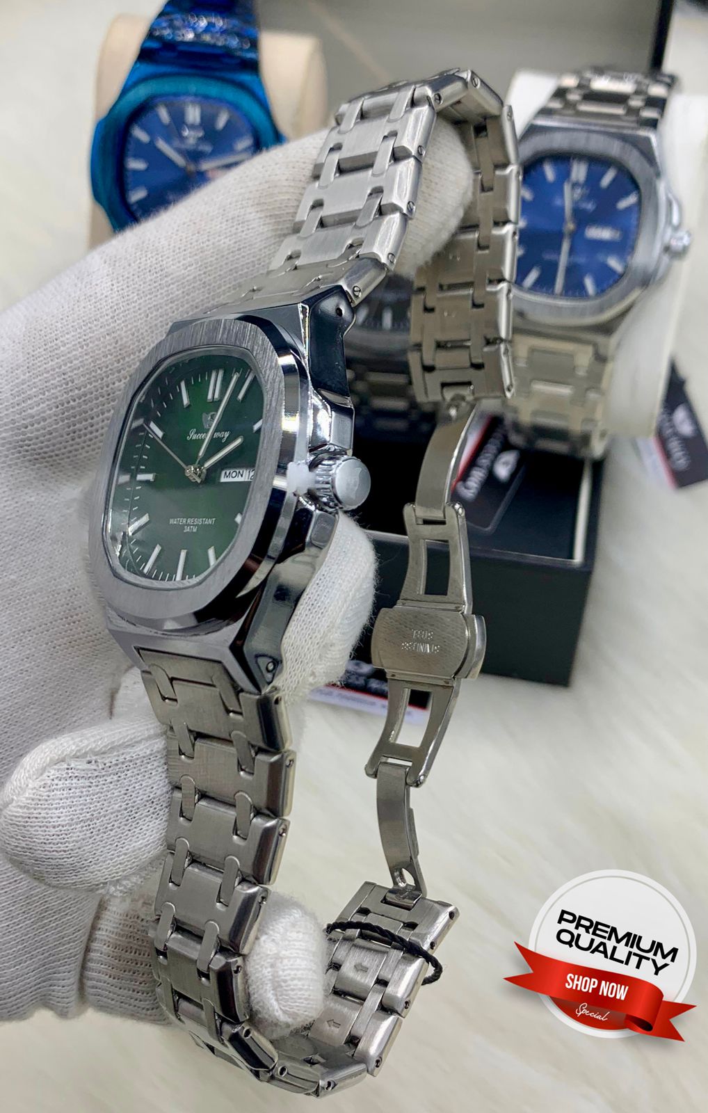 ZOLVEX Success Way Green Dial Luxury Watch – Stainless Steel Day-Date Watch